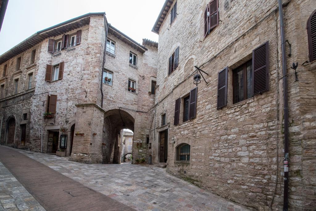 Appartmento In Via San Rufino Асизи Екстериор снимка