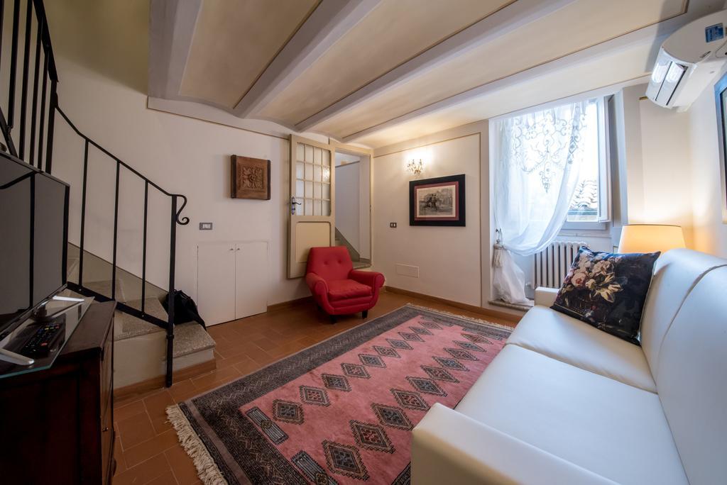 Appartmento In Via San Rufino Асизи Екстериор снимка